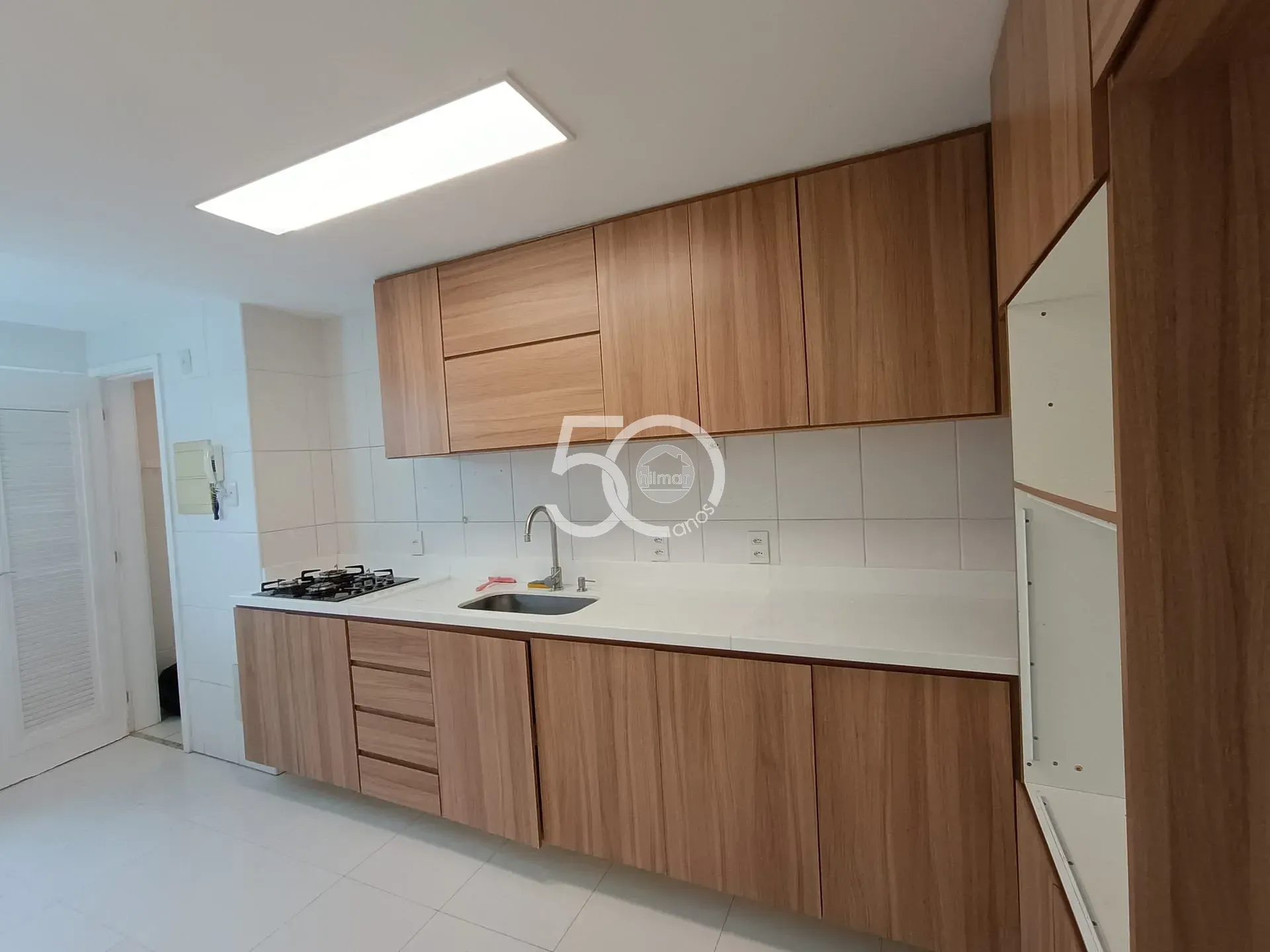 69 m² apartment with 2 bedrooms, balcony and 1 en-suite — photo 24