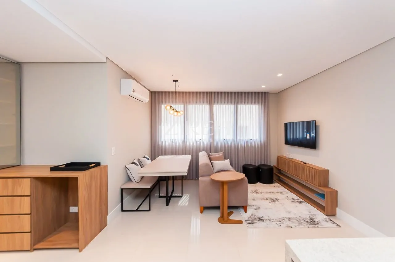 One-bedroom apartment in a building with a gym — photo 6