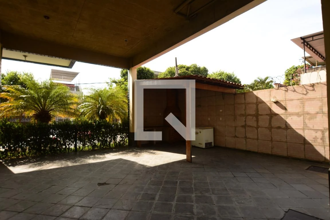 2-bedroom rental apartment with balcony and BBQ grill — photo 17
