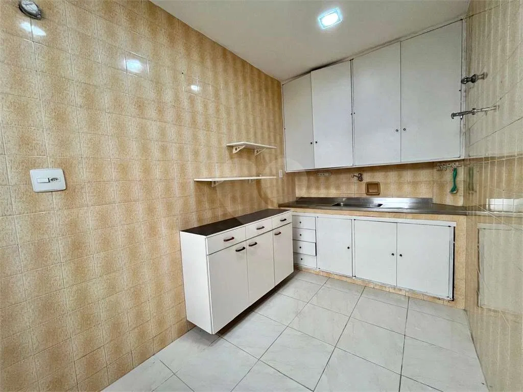Apartamento com piso de madeira ou laminado, Tijuca — photo 6