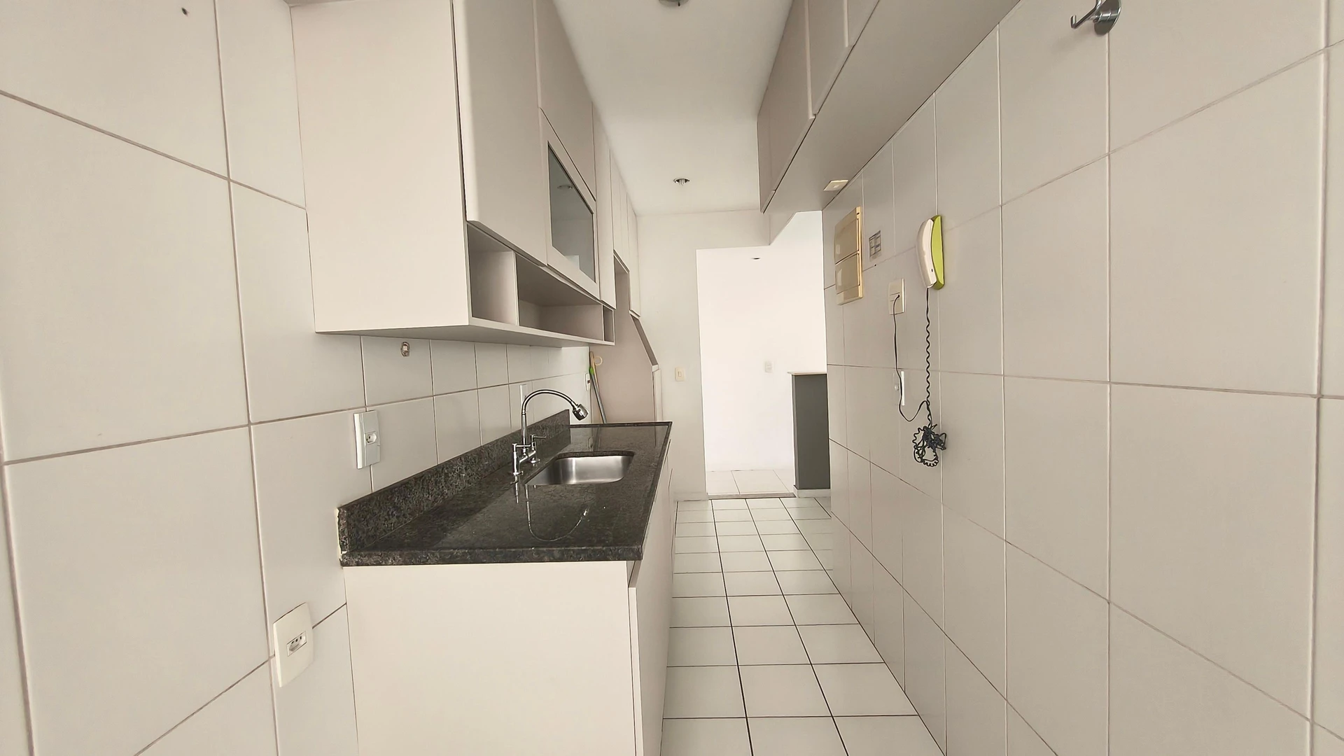 Apartment, 87 m², with a jacuzzi — photo 6