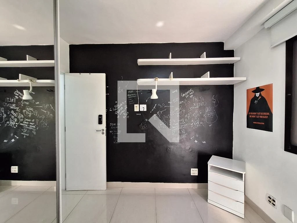 Furnished 3-bedroom apartment with 3 bathrooms — photo 27