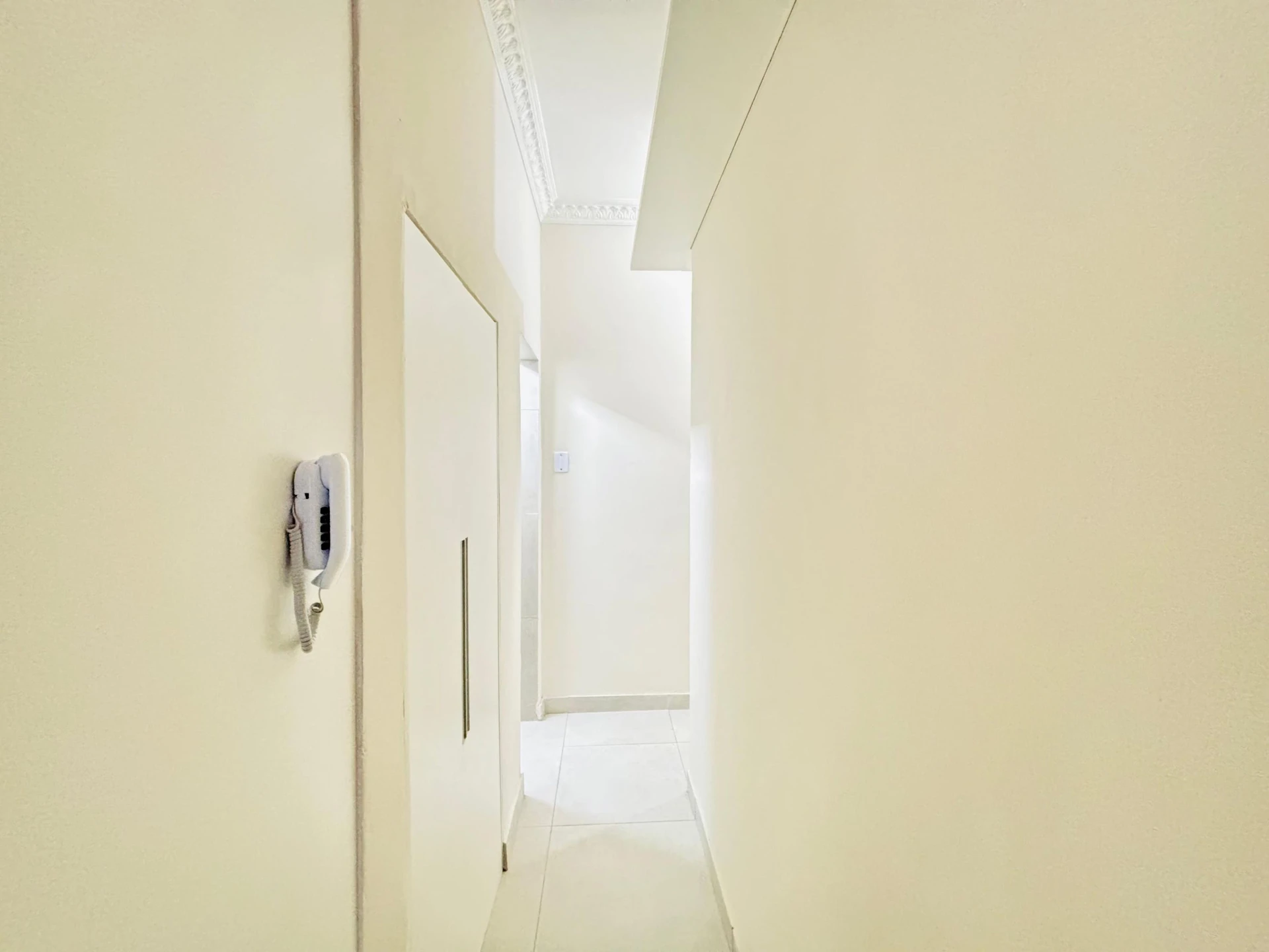 Furnished apartment, 30 m², with a washing machine — photo 15