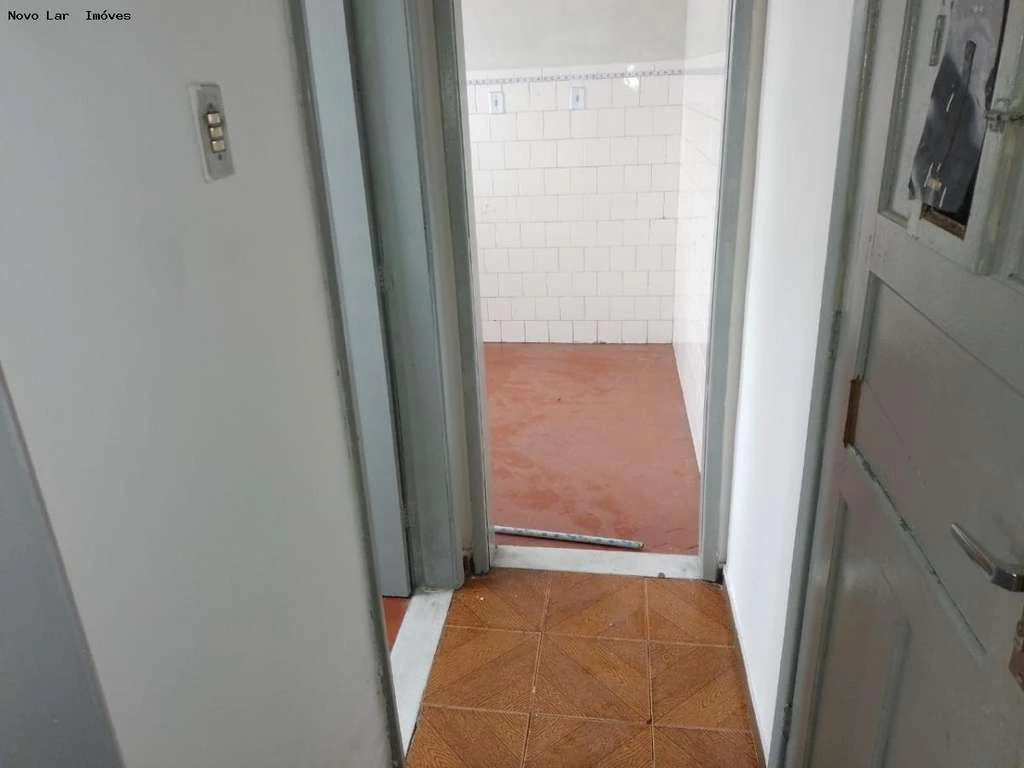 Квартира с 1 спальней 46 м² и 1 ванной комнатой — photo 16