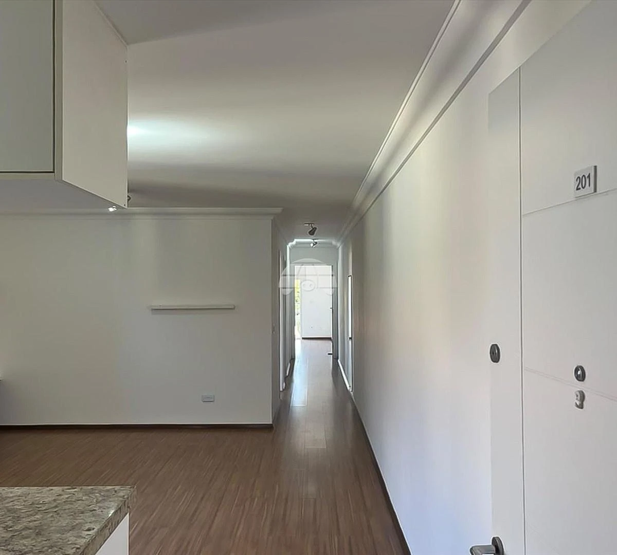 3-bedroom apartment with a home office in Curitiba