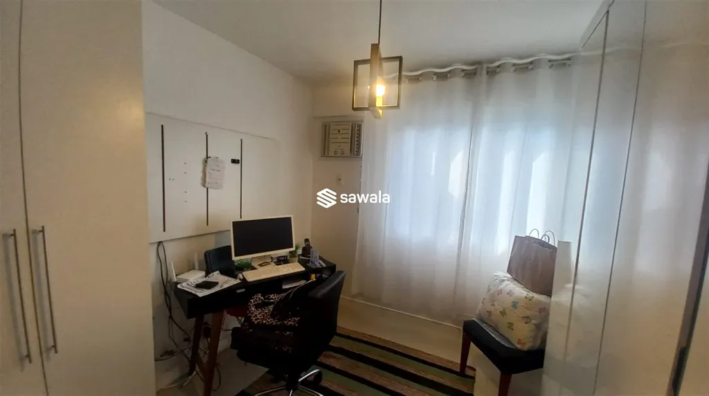 2-bedroom apartment in a building with a pool — photo 22
