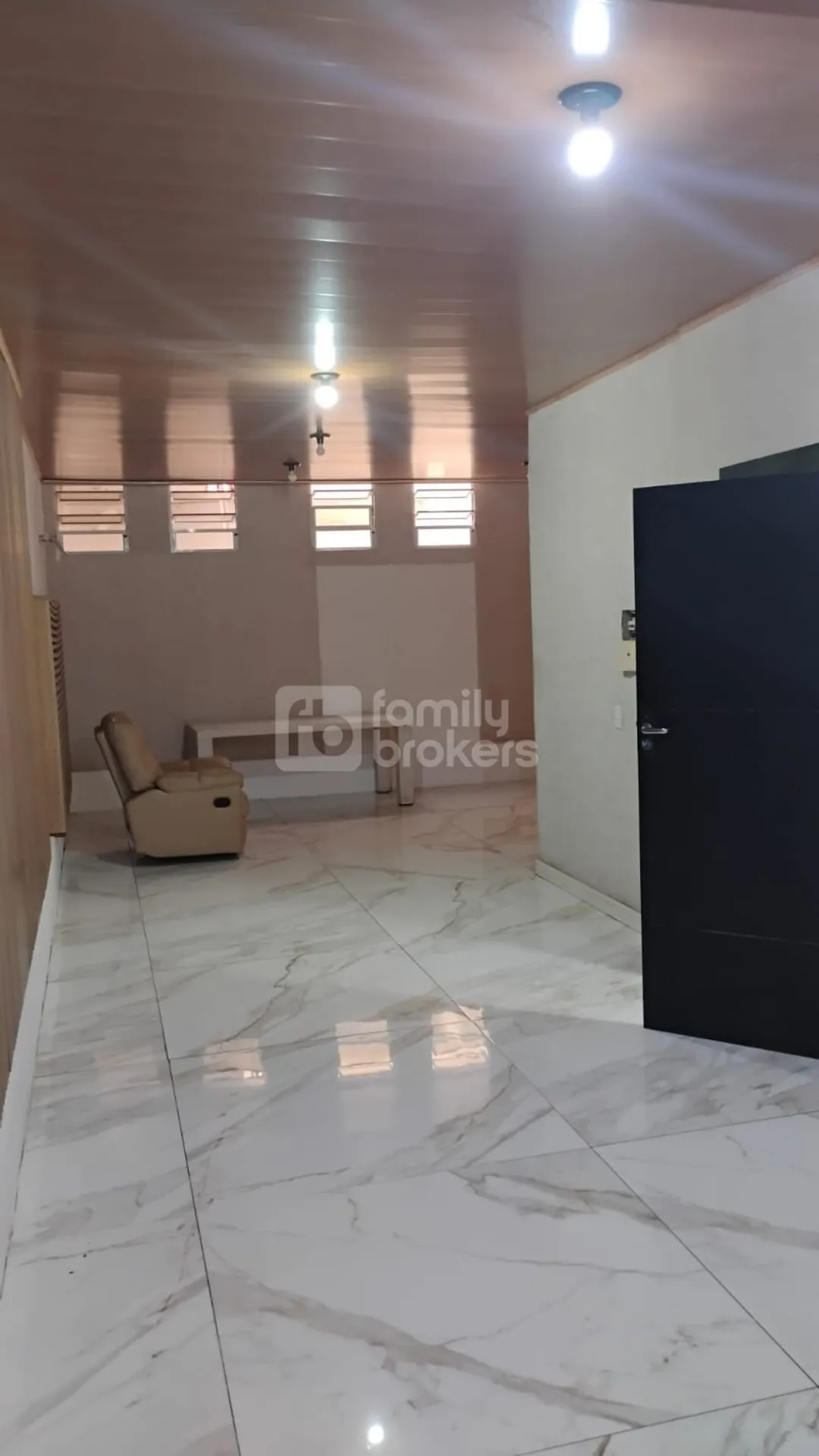 Casa, 300 m², com varanda gourmet — photo 8