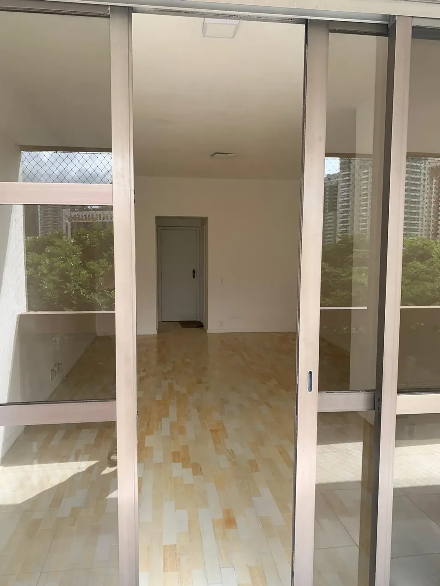 Apartamento de 119 m² com 3 quartos e varanda com vista — photo 6