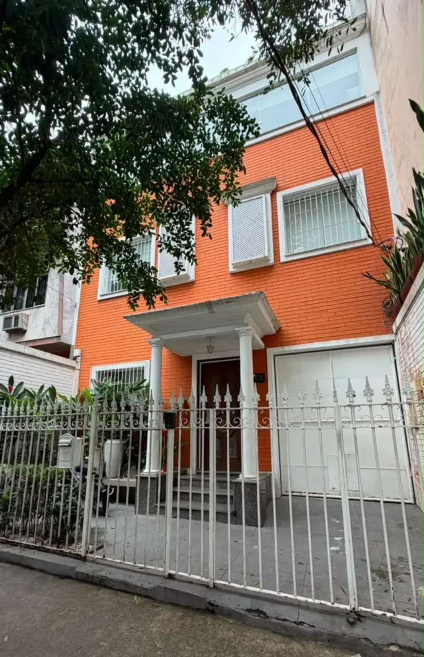 Unfurnished house for rent with 5 bedrooms and 5 baths, 434 m²