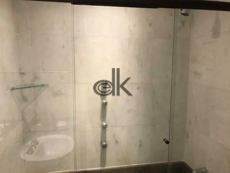 Apartamento mobiliado com cozinha fechada e 4 quartos — photo 24
