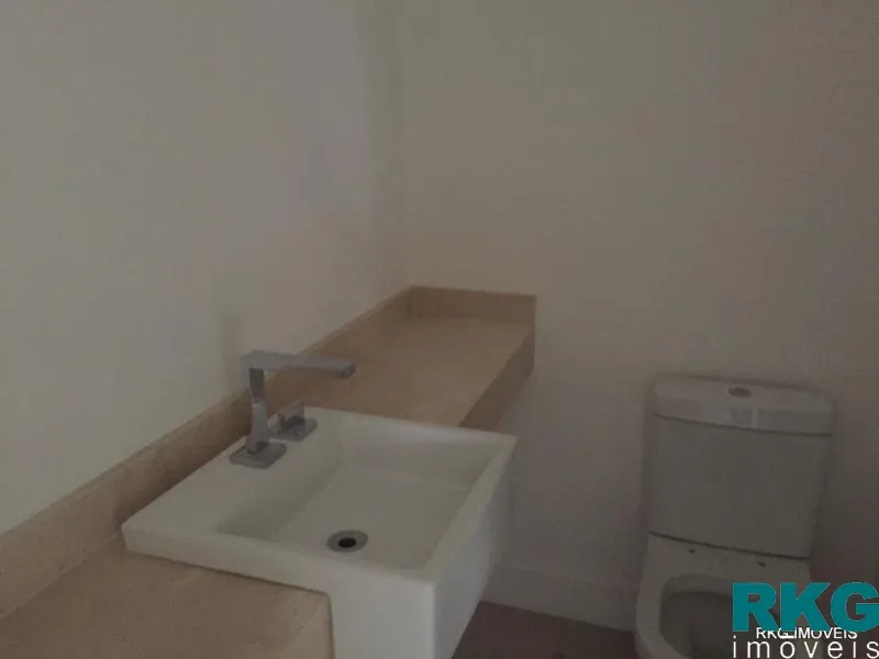 Apartment, 170 m², with a glass-enclosed balcony — photo 9
