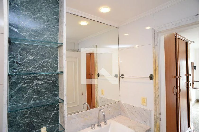 Unfurnished apartment with 2 en-suite bedrooms — photo 41