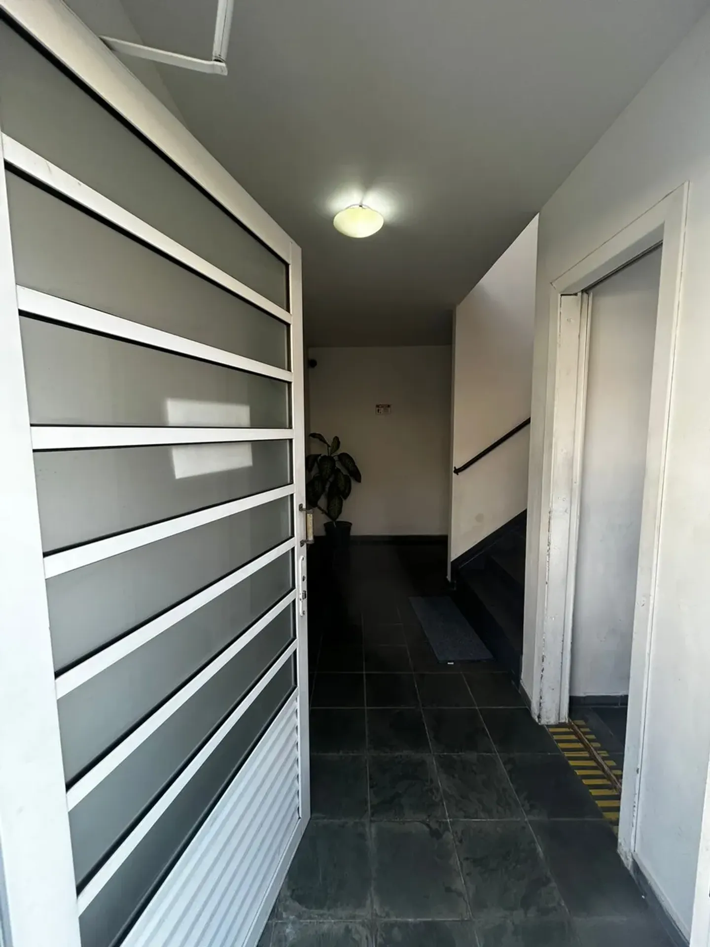Studio, 20 m², with a washing machine — photo 7