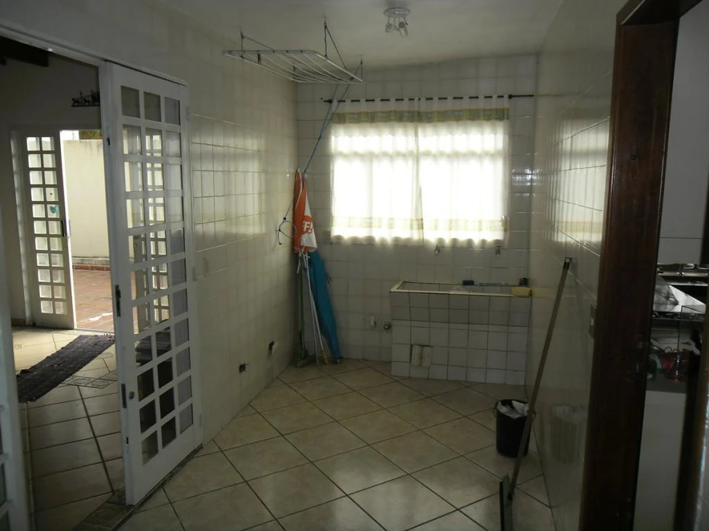 Дом 516 м²: 4 спальни и 10 парковочных мест — photo 5
