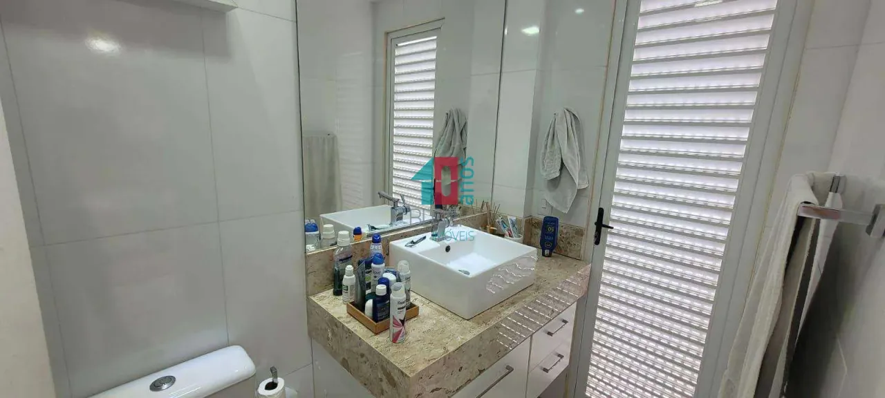 Apartamento mobiliado com 3 quartos e 4 banheiros — photo 15