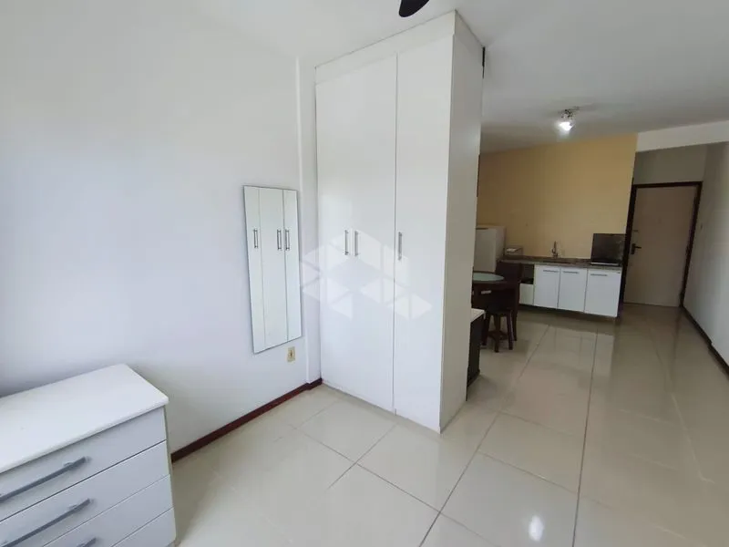 Loft amueblado de 29 m² con cocina integrada — photo 9