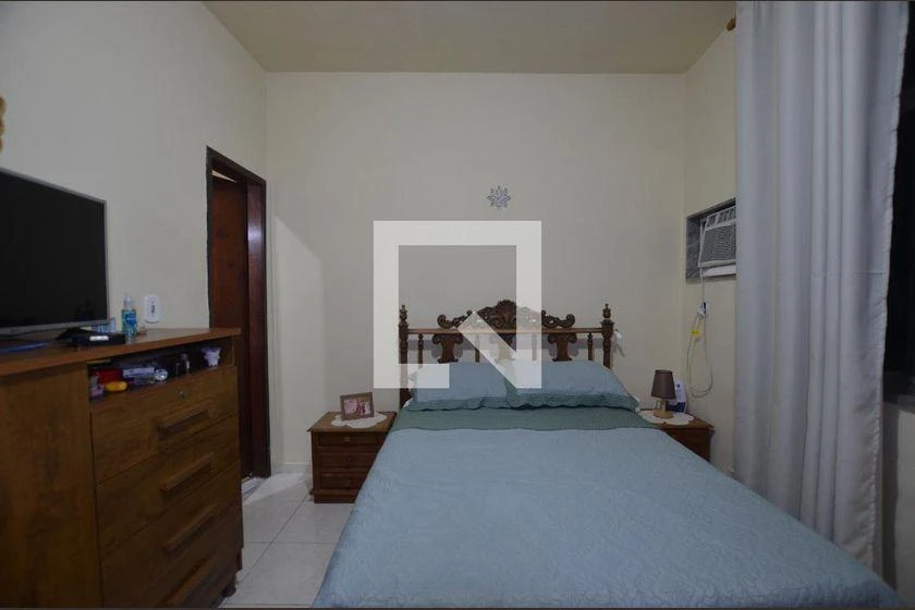 Furnished 231 m² house with 3 bedrooms and a balcony — photo 23