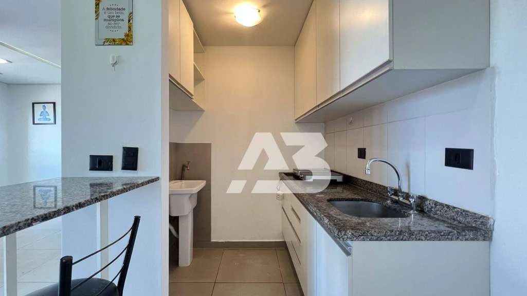 Studio with 1 bedroom and balcony in open-plan layout — photo 4