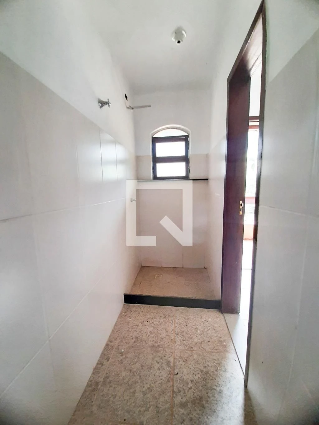 House with 6 bedrooms and 9 bathrooms, 911 m² and 3 parking — photo 62
