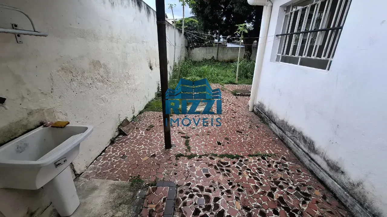 2-bedroom house with a garden in Rio de Janeiro — photo 11