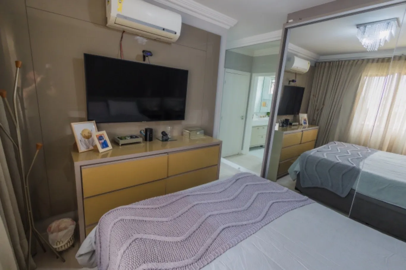 Furnished duplex penthouse with 3 bedrooms and balcony — photo 17