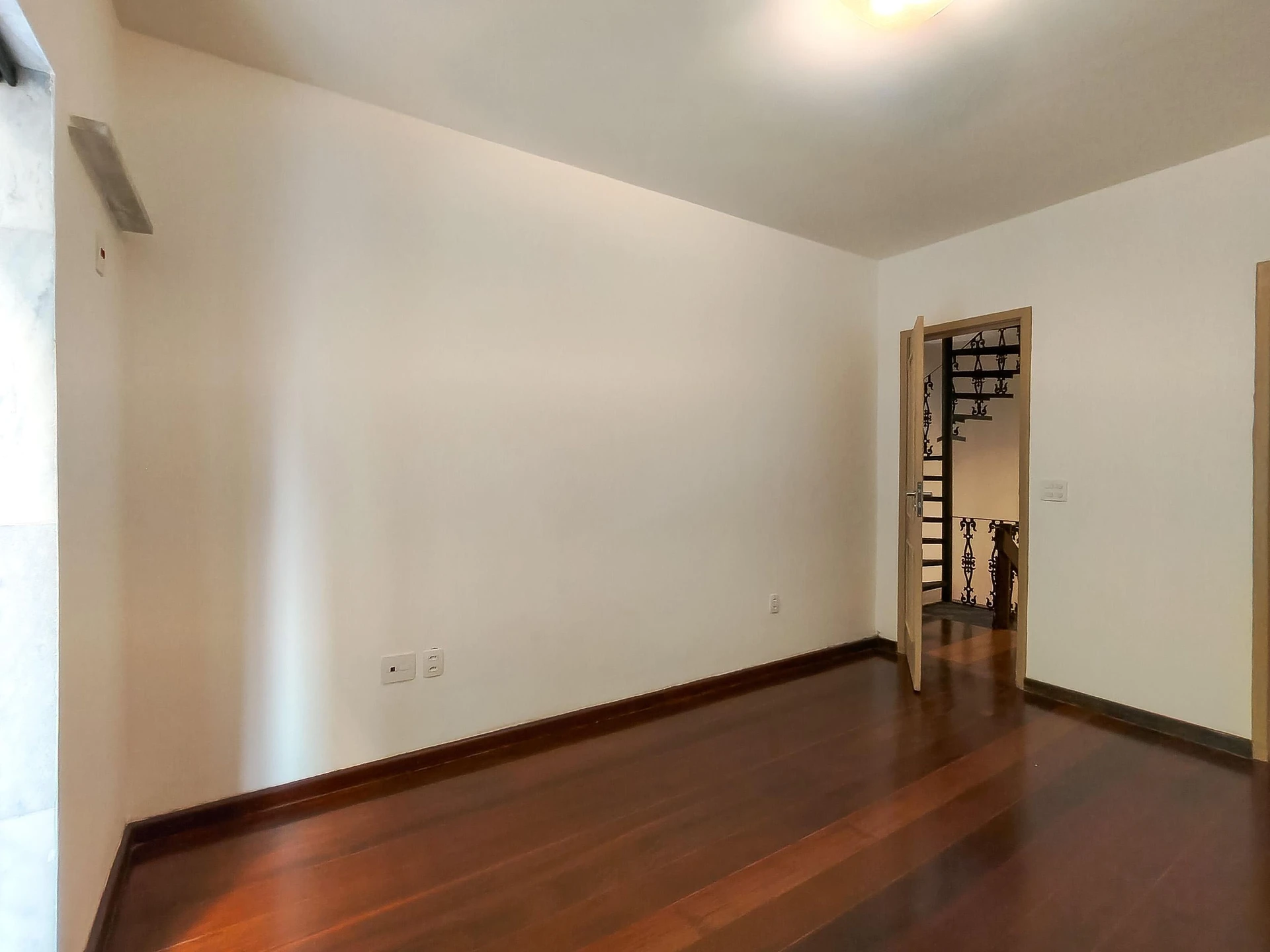 House for rent with 5 bedrooms and 8 bathrooms — photo 5