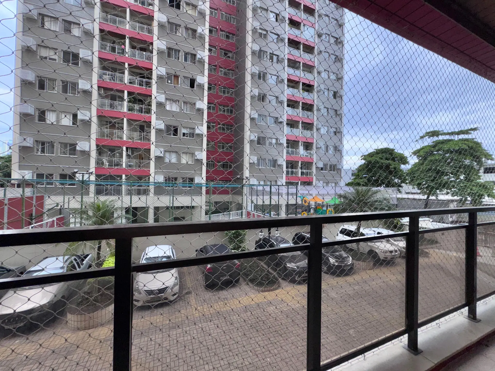 Apartamento de 3 quartos com varanda de vidro — photo 27