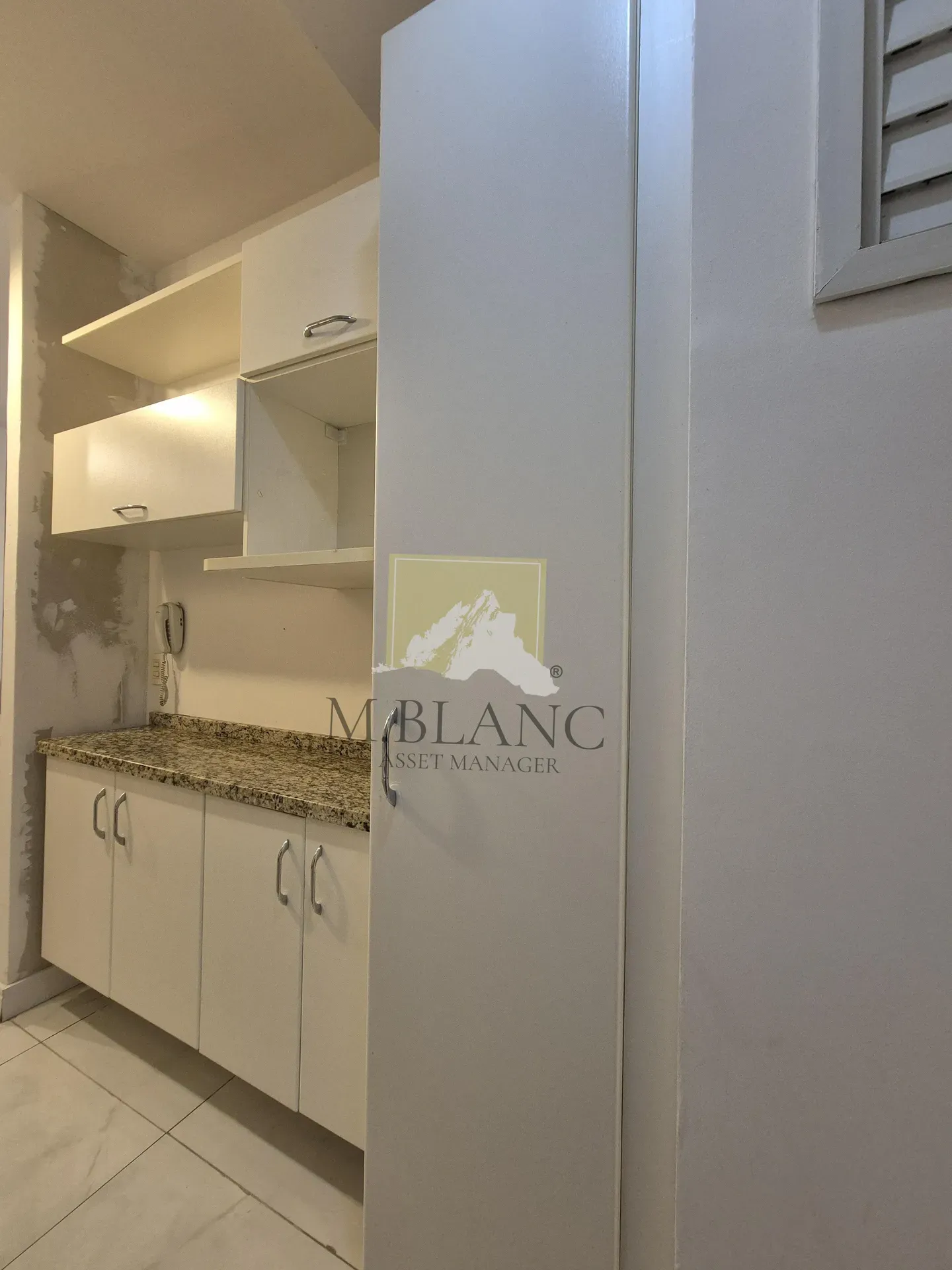 Apartment on the 4th floor with a washing machine — photo 7