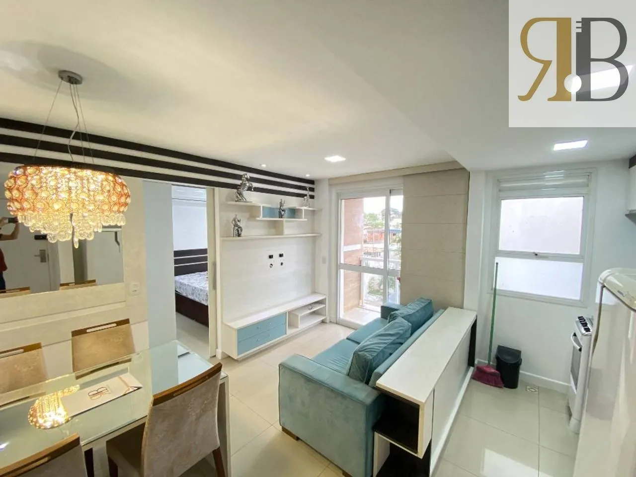 Furnished 1-bedroom apartment with an integrated kitchen — photo 13