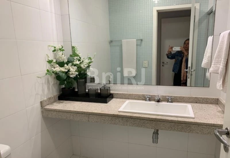 Apartamento mobiliado de 260 m² com 4 dormitórios e churrasqueira — photo 29