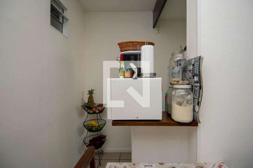 Furnished 76 m² apartment with 2 bedrooms and suite — photo 29