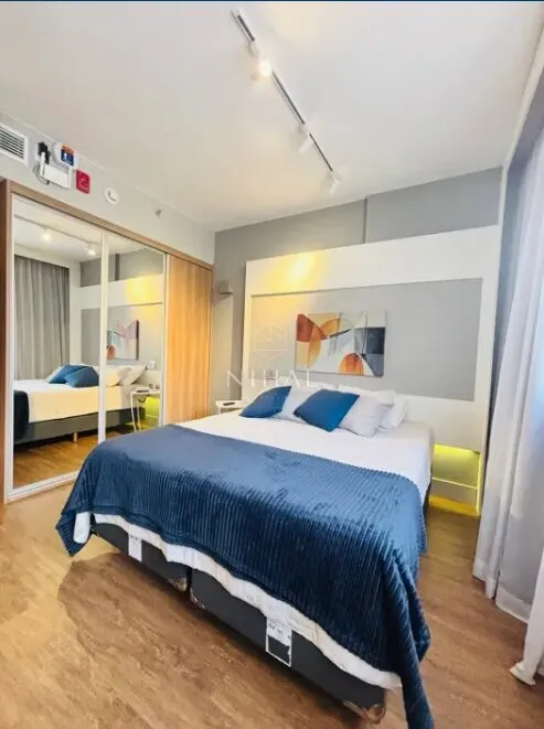 Furnished 1-bedroom apartment with compact kitchenette — photo 9