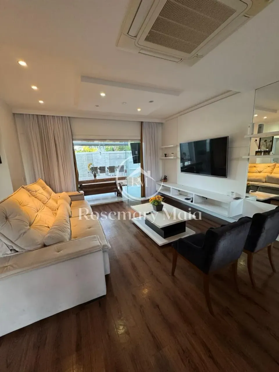 Furnished house with 4 bedrooms and 5 bathrooms — photo 8