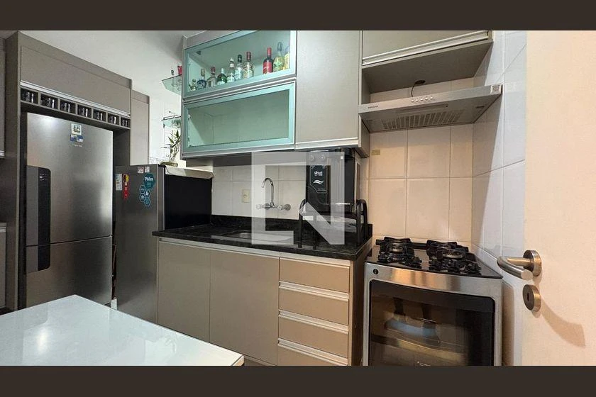 Furnished apartment, 100 m², with a grill on the balcony — photo 4