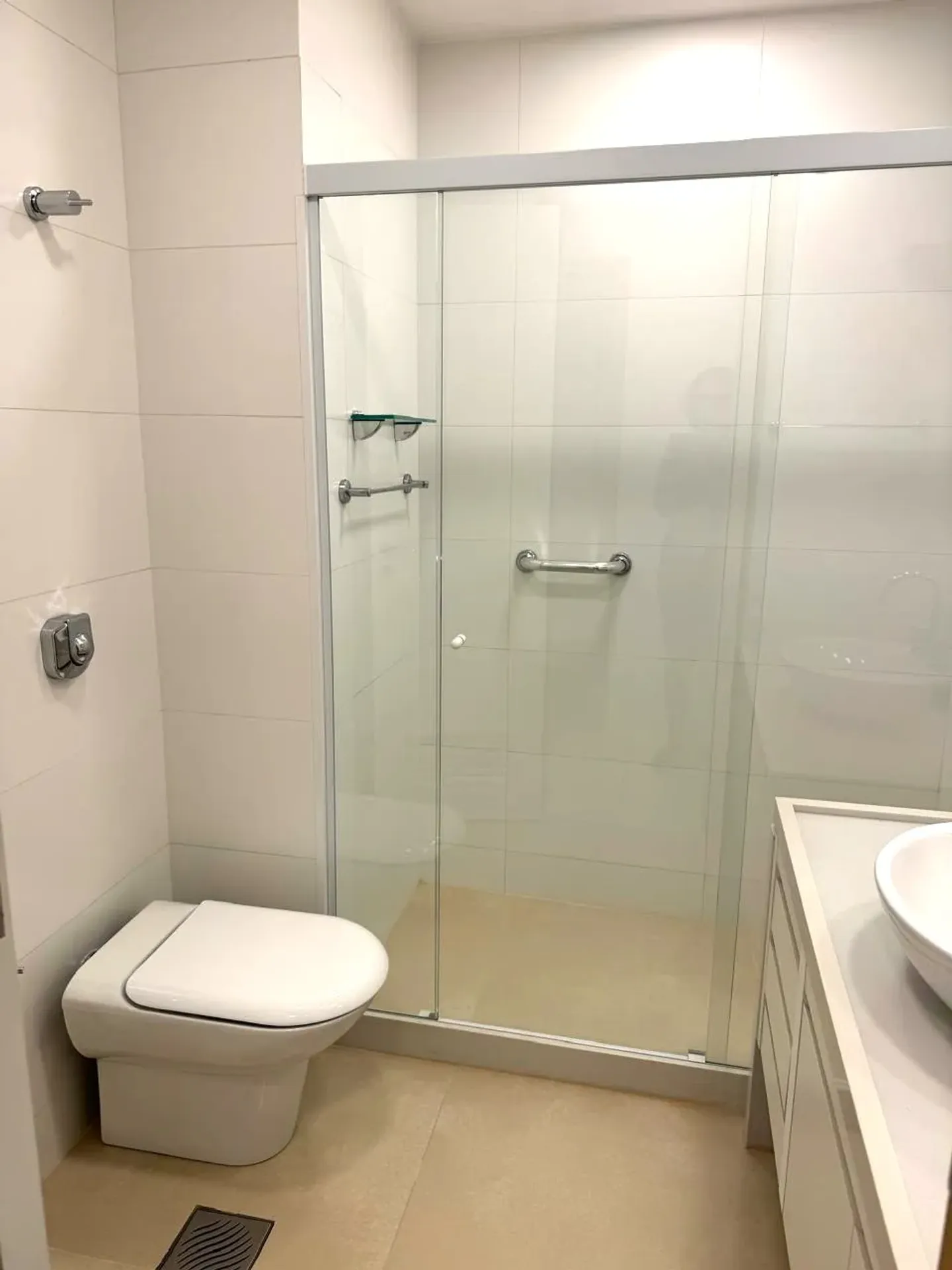 97 m² apartment with 2 bedrooms and 2 bathrooms — photo 13