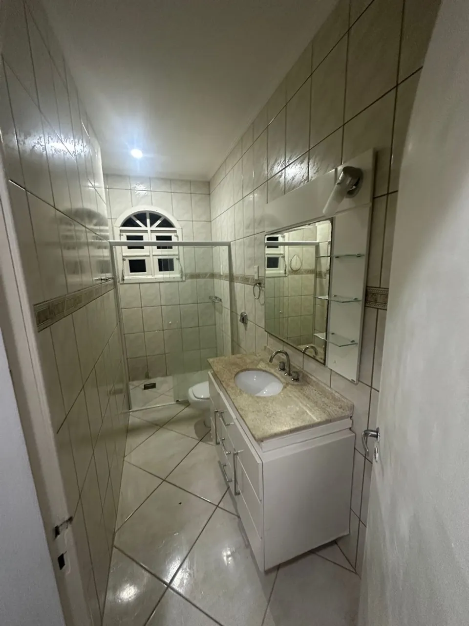 Ванна и 2 спальни: дом 180 м² — photo 5