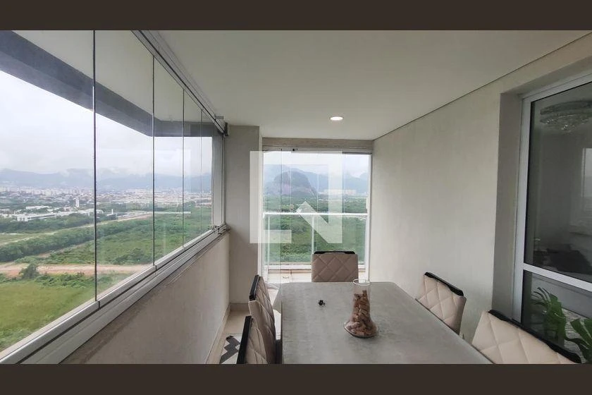 3-bedroom apartment with a washing machine in Rio de Janeiro — photo 6