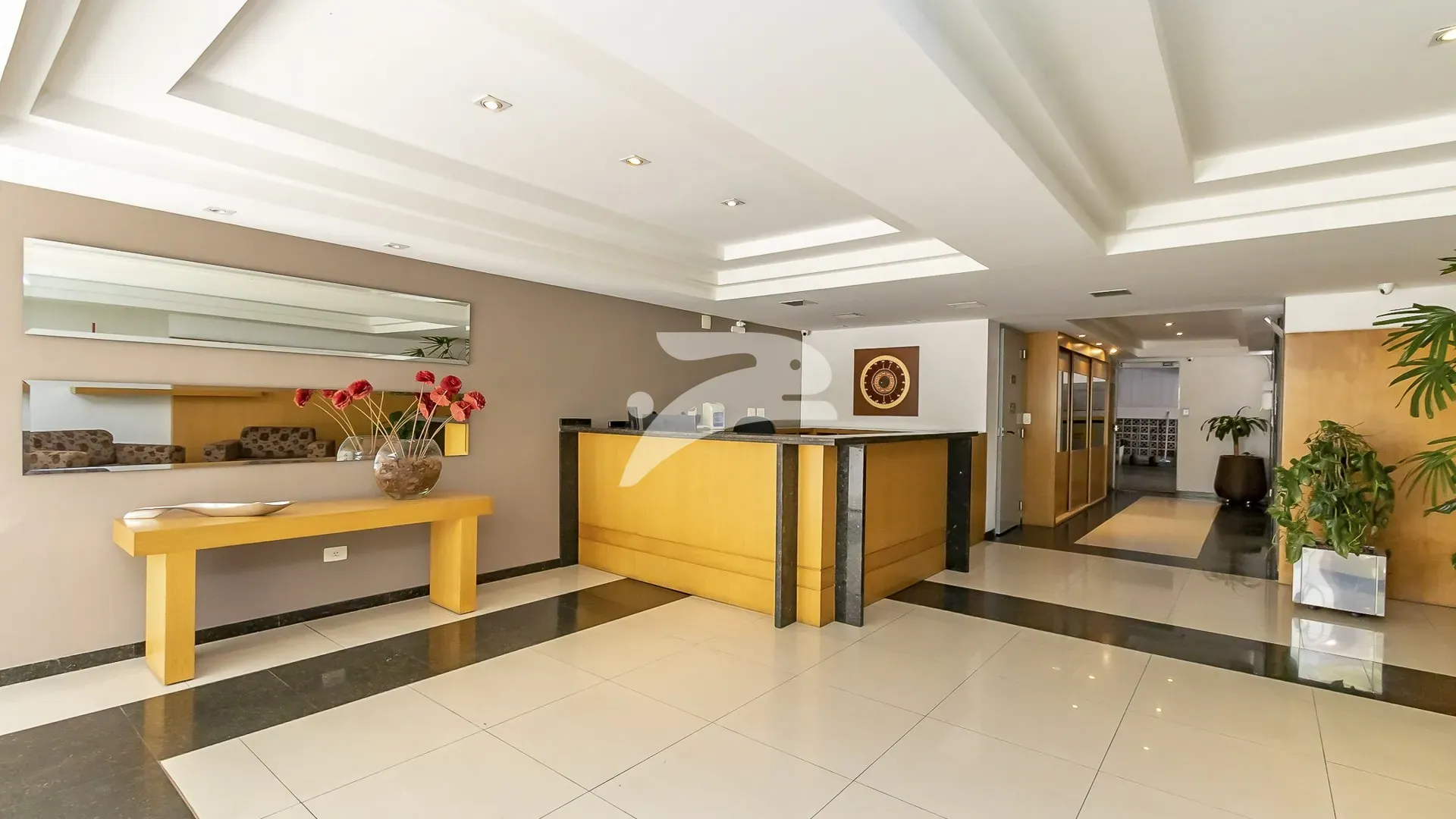 Furnished 3-bedroom apartment with 129 m² on the 7th floor — photo 4