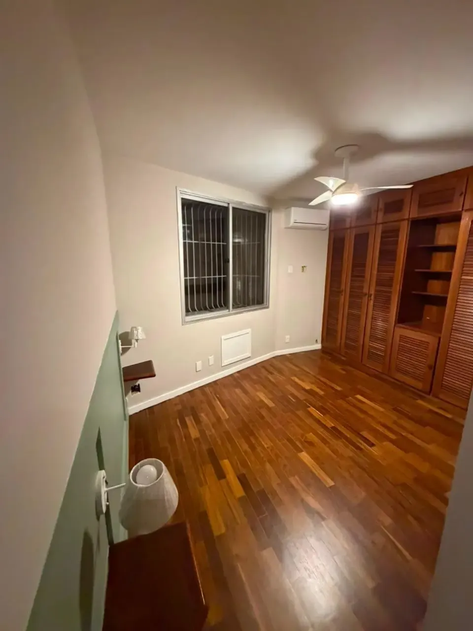 Unfurnished apartment with 3 bedrooms and a balcony — photo 3