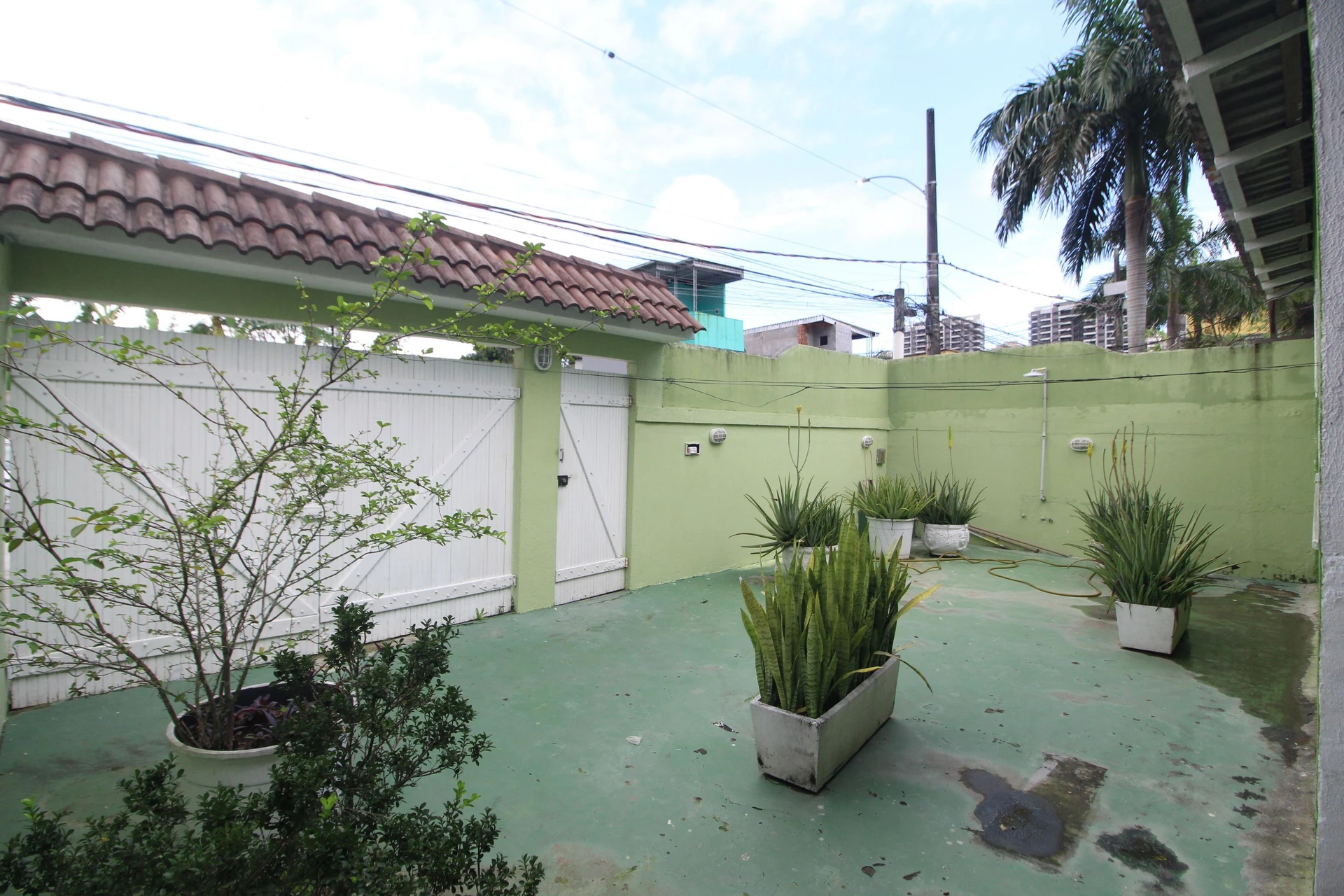 Furnished house with 4 bedrooms and private garden — photo 5