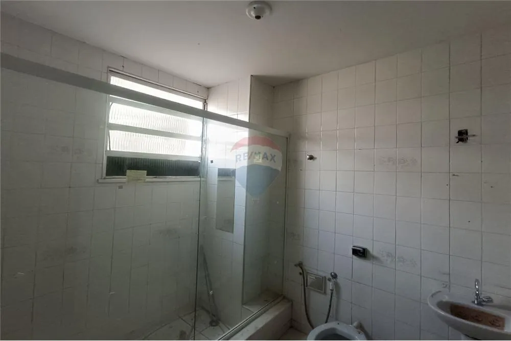 1-bedroom apartment with balcony and no parking — photo 11