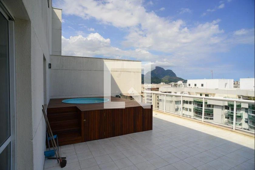3-bedroom apartment with 225 m², 1 suite and balcony — photo 4