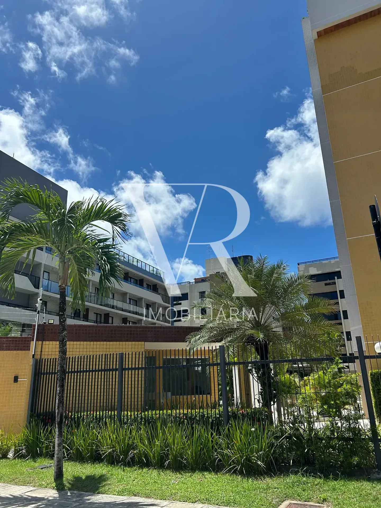Cobertura com 4 suítes e 360 m², com vista da janela — photo 25