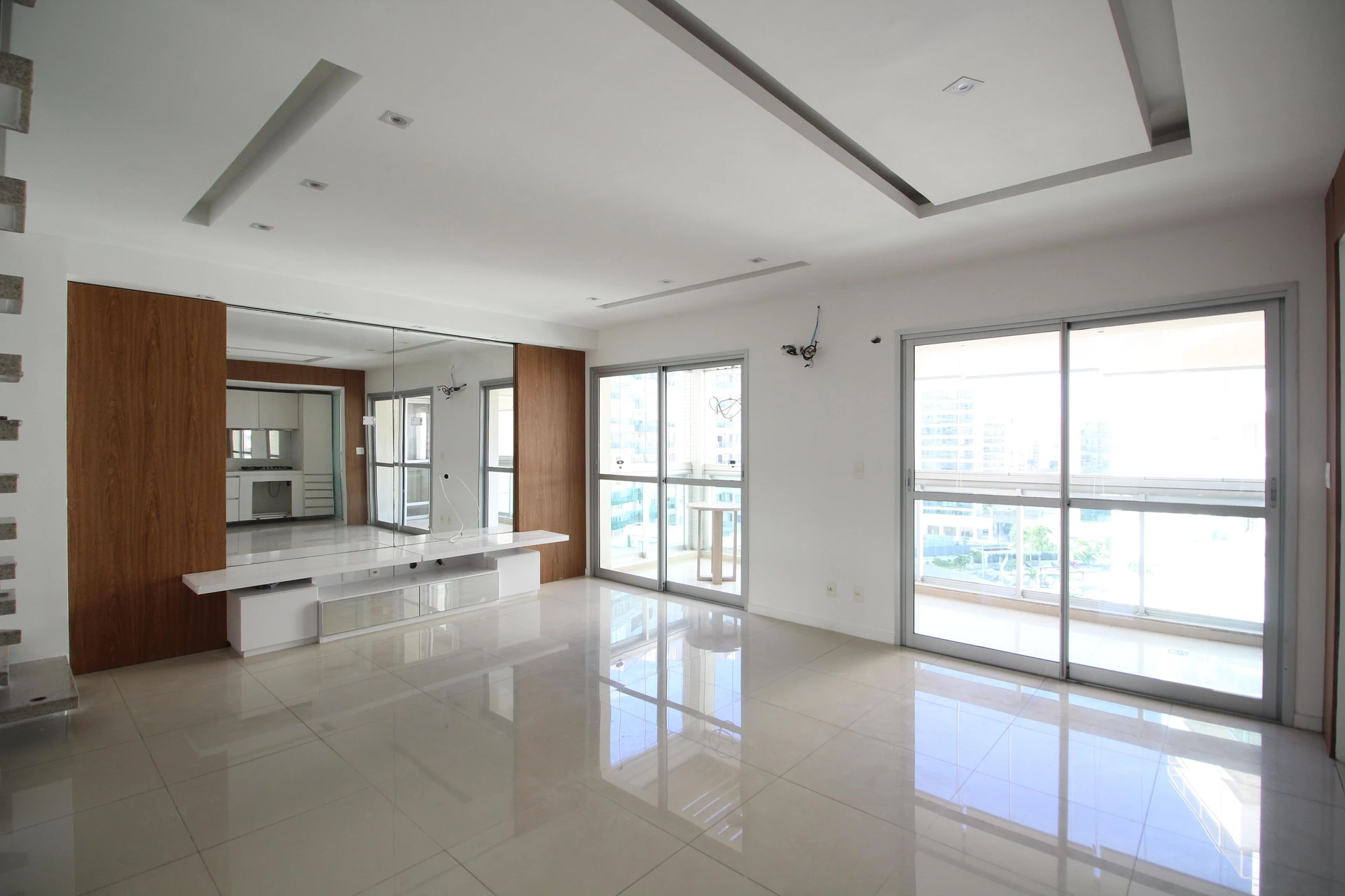 Apartment, 116 m², with a glass-enclosed balcony — photo 5