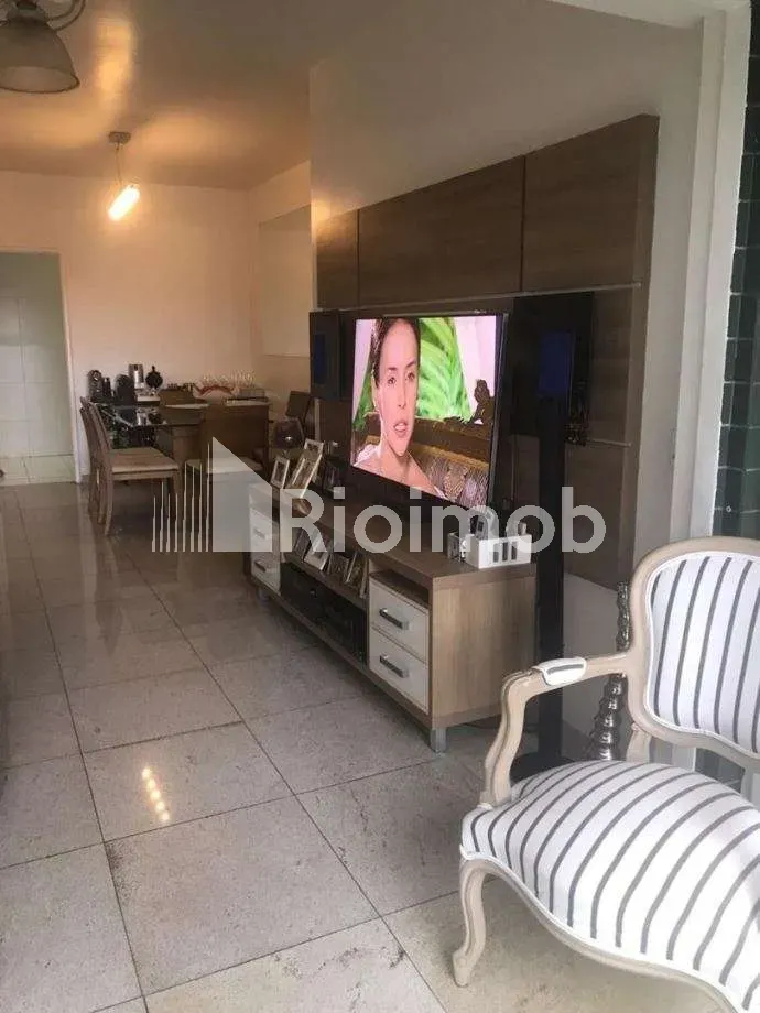 3-bedroom apartment with a washing machine in Rio de Janeiro — photo 16