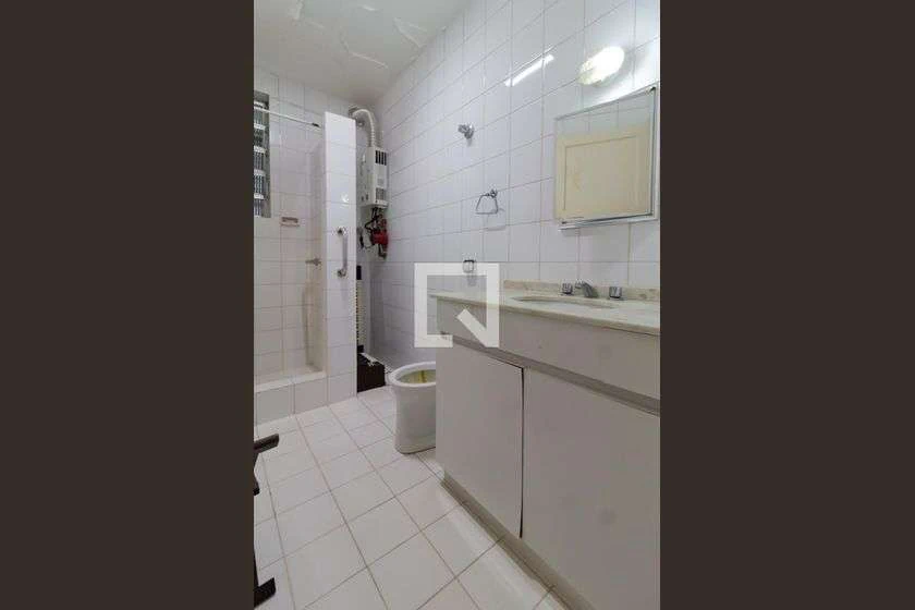 293 m² apartment with 3 bedrooms and private garden — photo 22