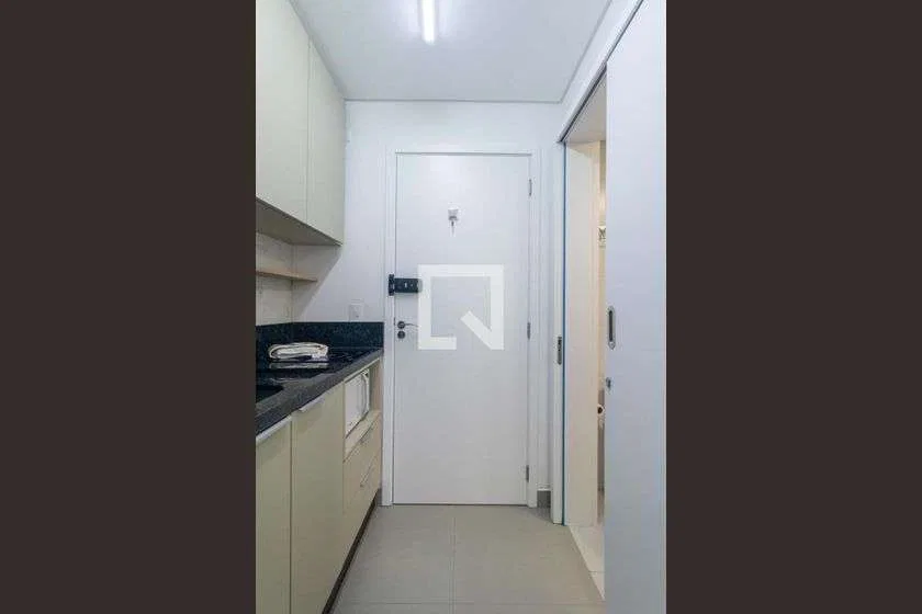 Furnished studio, 20 m², with a home office — photo 15