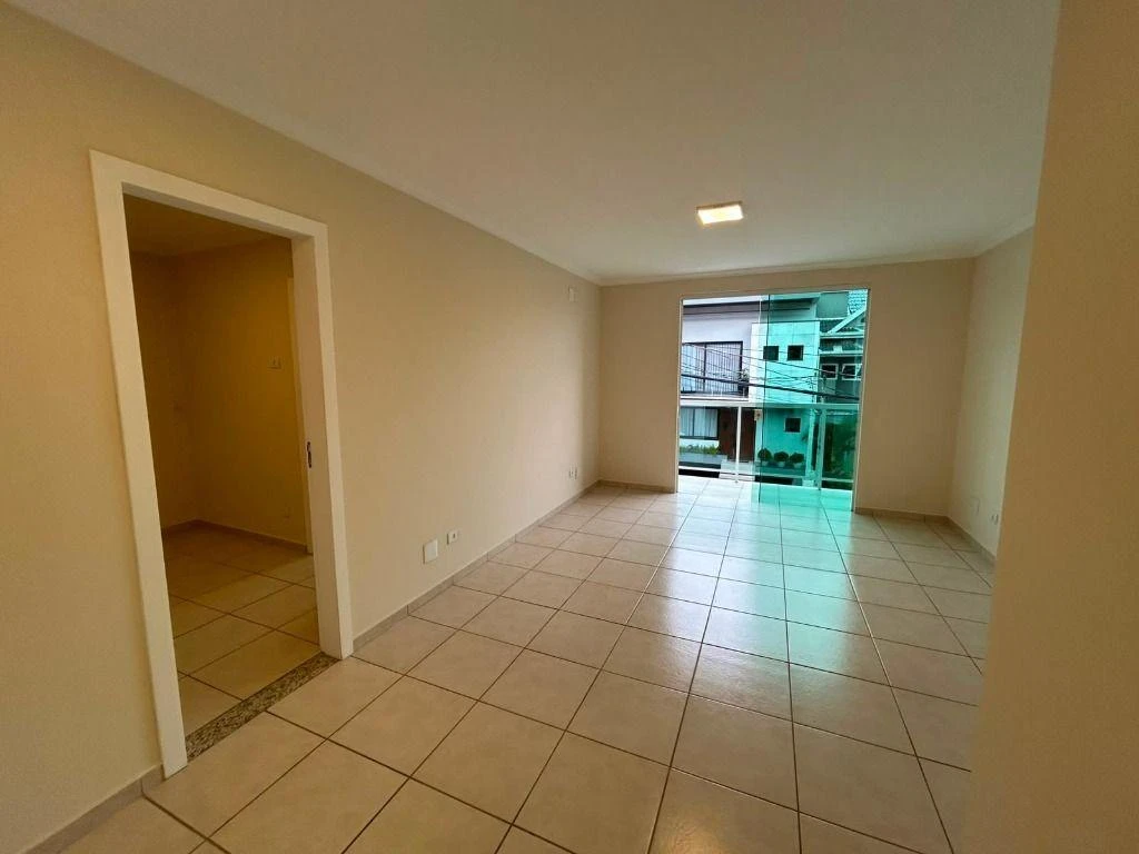 Unfurnished house with gas kitchen and 2 parking spaces — photo 19