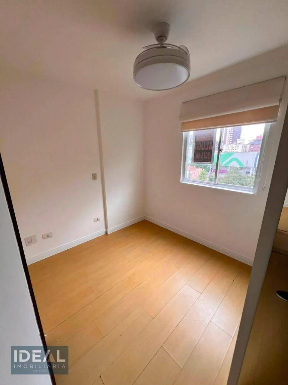 Unfurnished 2-bedroom apartment with a balcony — photo 3