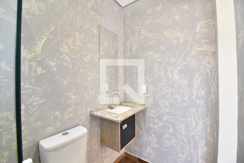 Studio, 45 m², with wood or laminate floors — photo 12